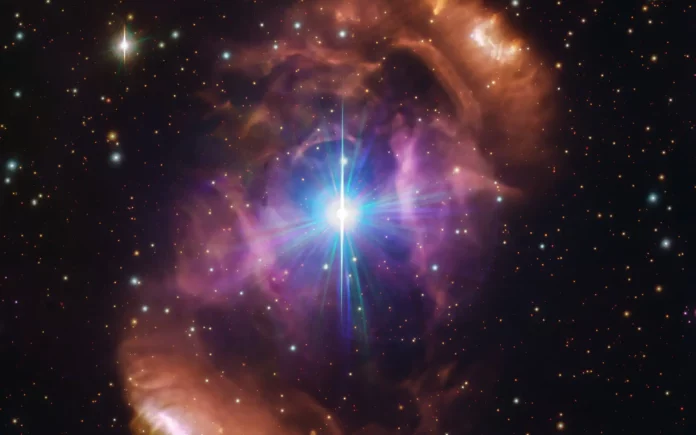 Туманність (NGC 6164/6165) навколо HD 148937 у видимому світлі